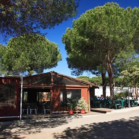 Complejo Turistico & Cabopino Campingplatz