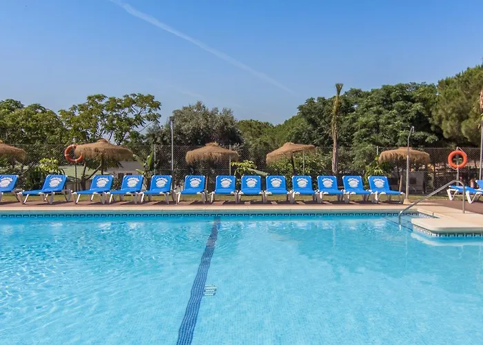 Complejo Turistico & Cabopino 4*