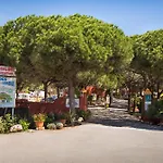 Complejo Turistico & Cabopino Кемпинг