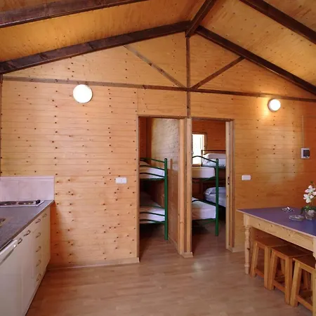 Campeggio Complejo Turistico & Cabopino 4*