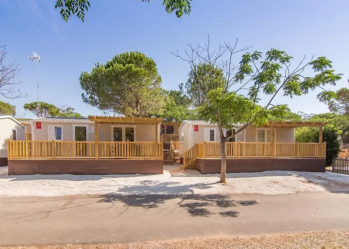 Complejo Turistico & Cabopino 4*